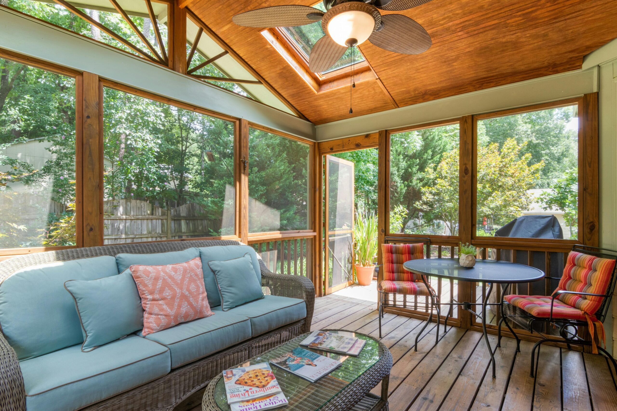 Screened porch with deck furniture in Massachusetts